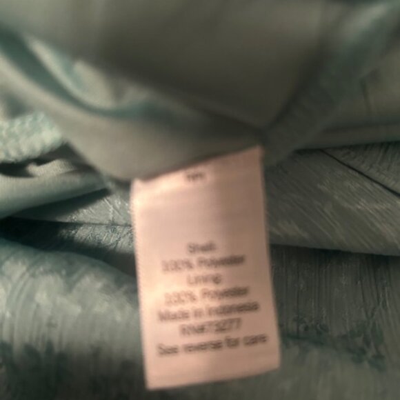 LC Lauren Conrad Adel Blue ruffle neck & bottom dress, size 3X - Picture 6 of 6